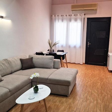 Pg Luxury Apartment Kavala Buitenkant foto