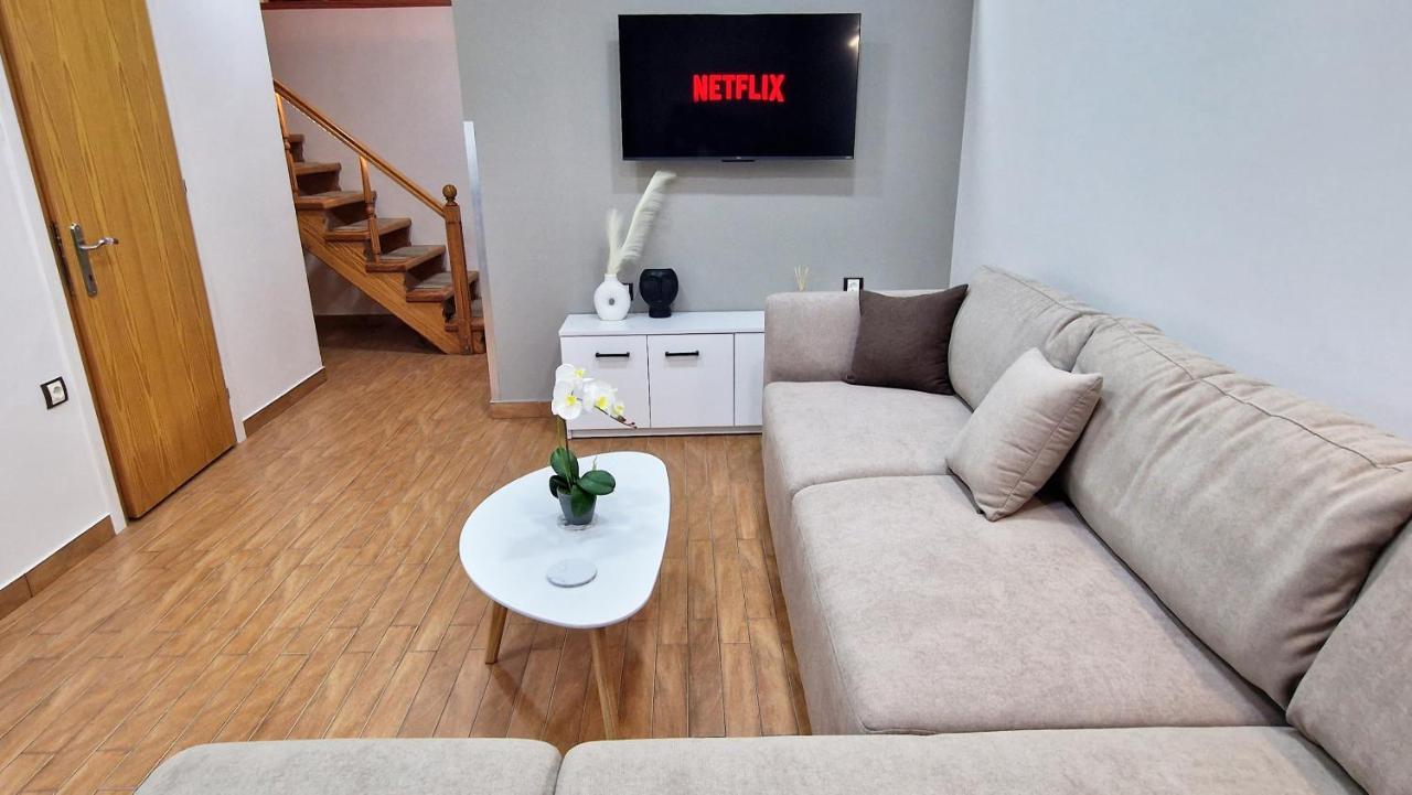 Pg Luxury Apartment Kavala Buitenkant foto