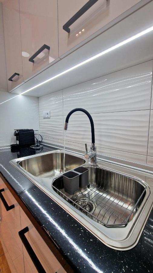 Pg Luxury Apartment Kavala Buitenkant foto