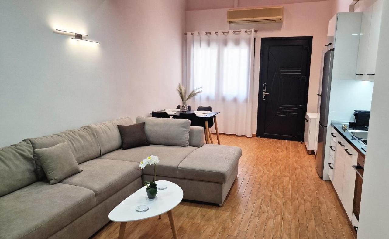 Pg Luxury Apartment Kavala Buitenkant foto