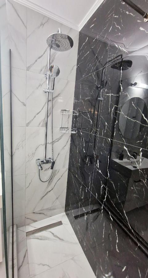 Pg Luxury Apartment Kavala Buitenkant foto